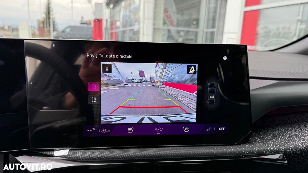 Renault Clio VI TCe 115 Techno - 10