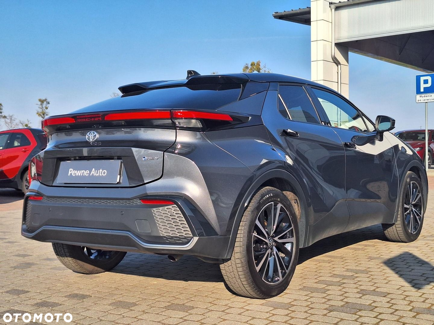 Toyota C-HR - 4