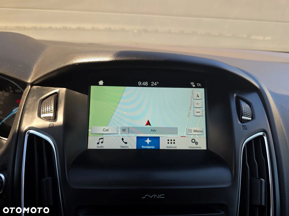 Ford Focus 1.0 EcoBoost Titanium - 25