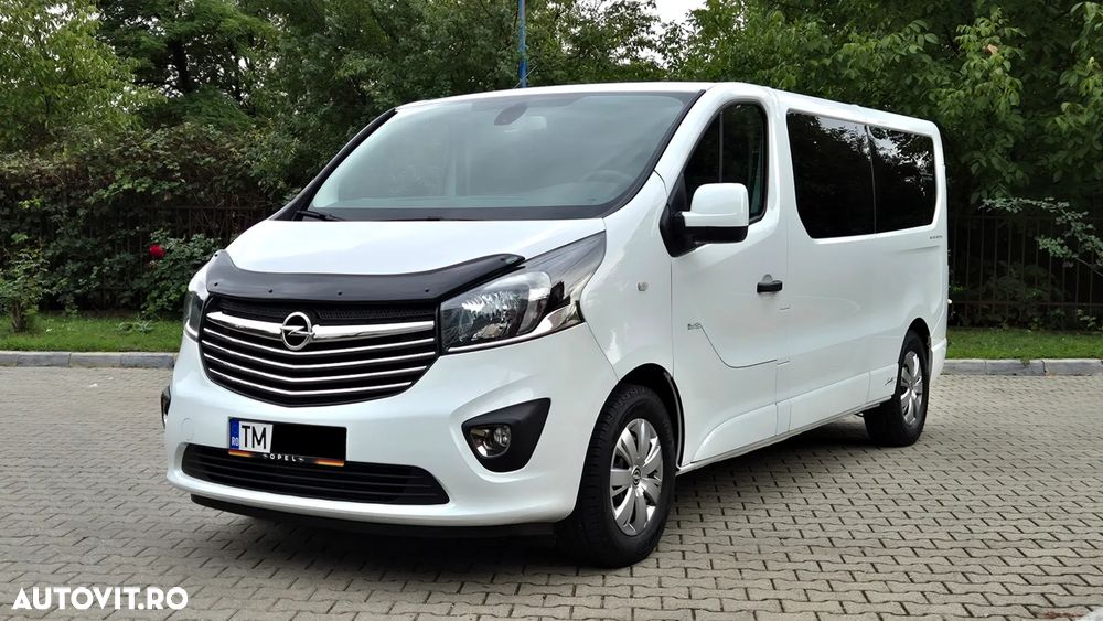 Opel Vivaro - 11