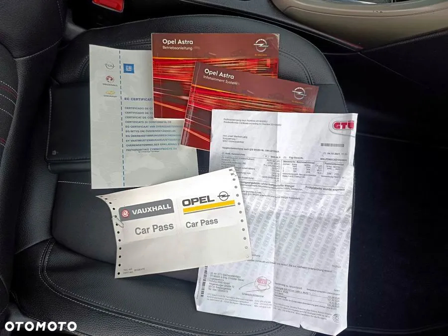 Opel Astra 1.4 Turbo 150 Jahre - 20