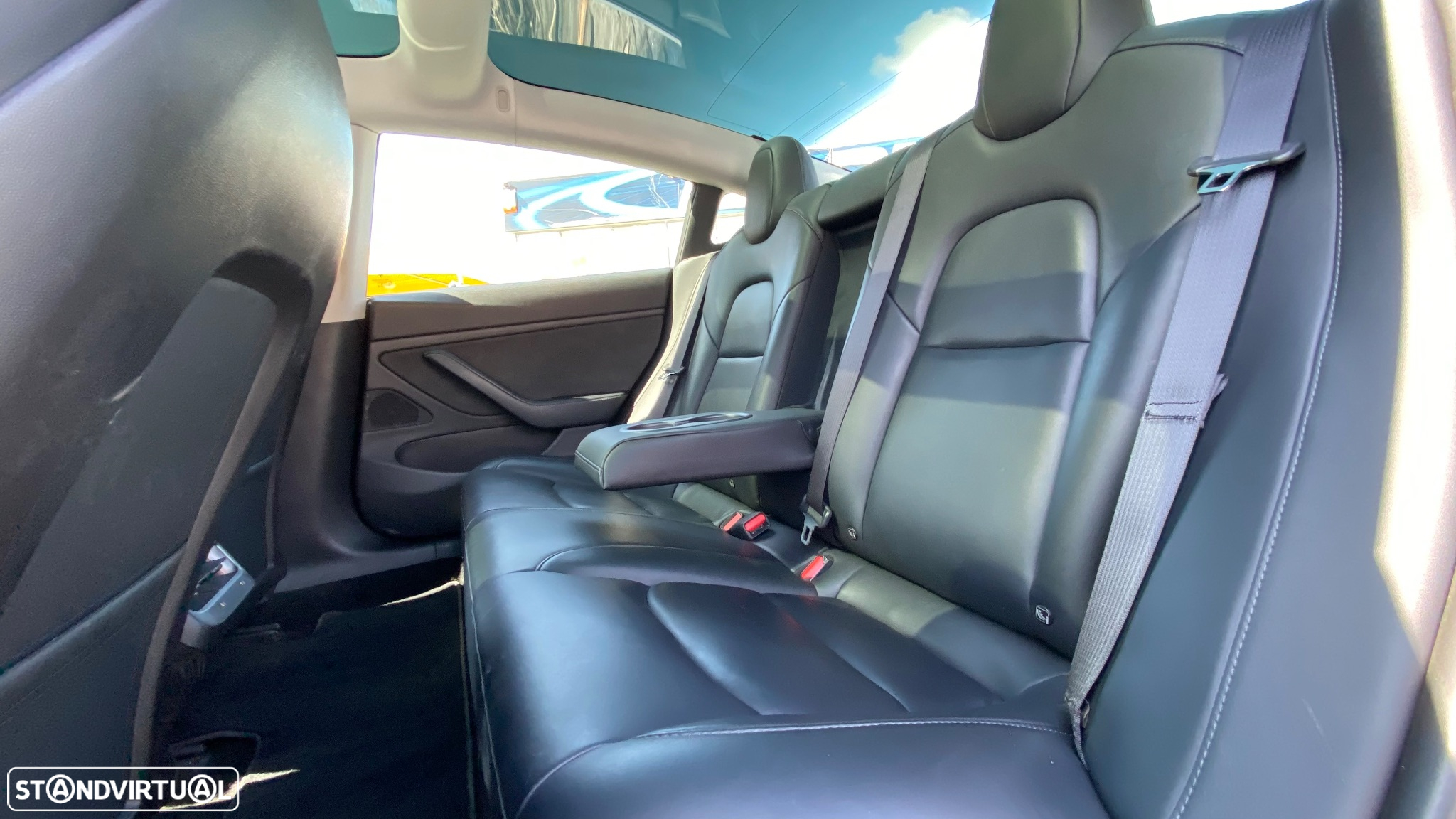 Tesla Model 3 Long-Range Dual Motor AWD - 27