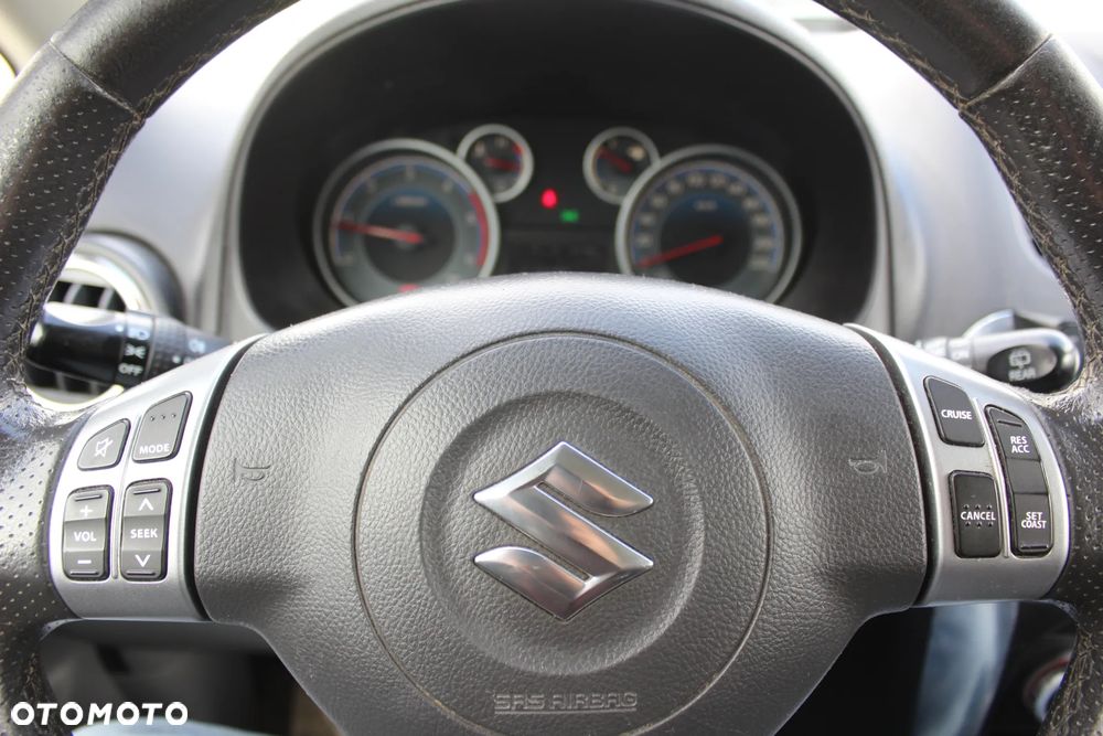 Suzuki SX4 2.0 DDiS Premium 4WD - 15