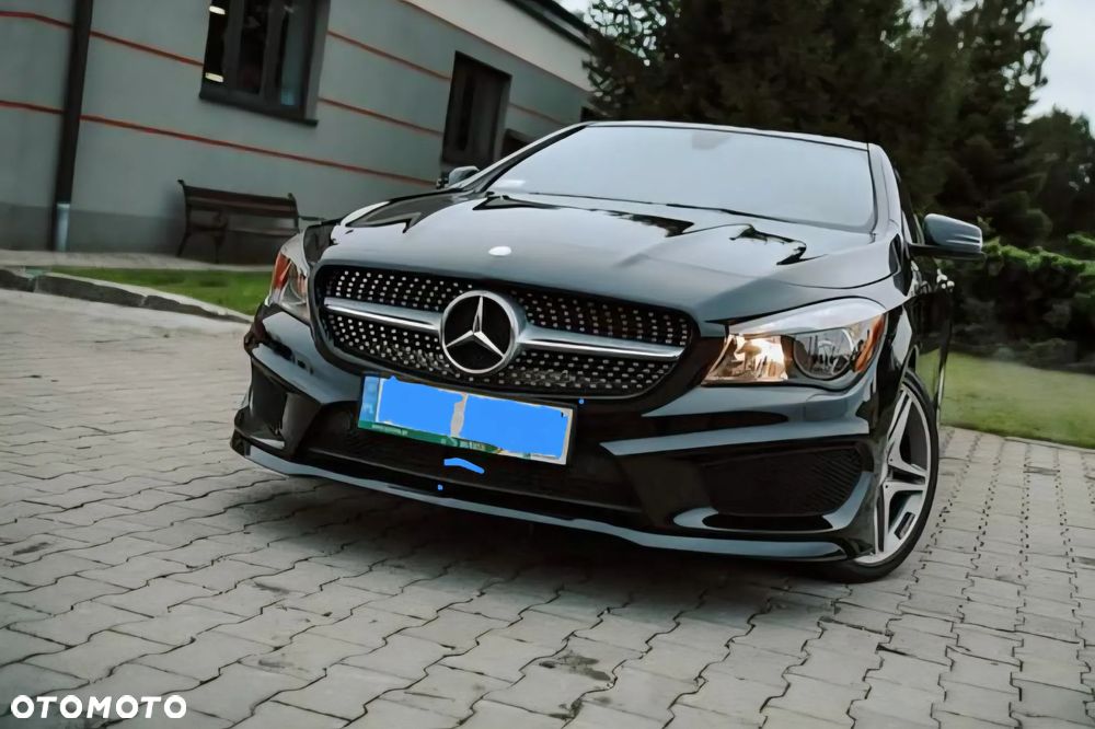 Mercedes-Benz CLA 250 4-Matic AMG Line - 3