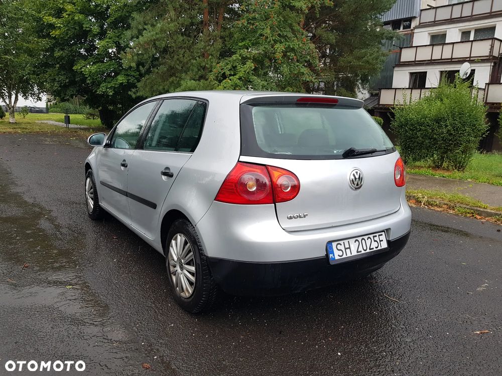 Volkswagen Golf - 3