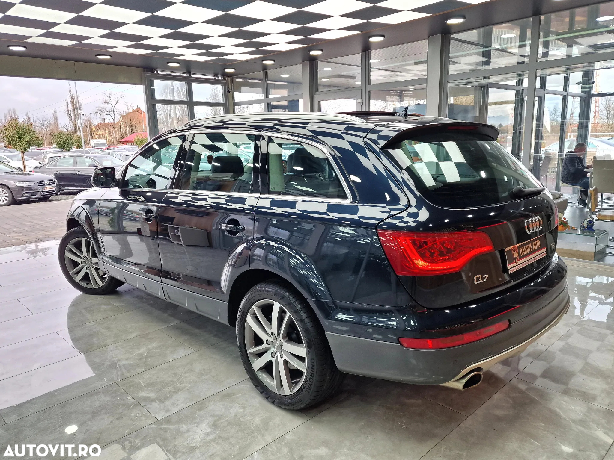 Audi Q7 3.0 TDI Clean Quattro Tip - 10