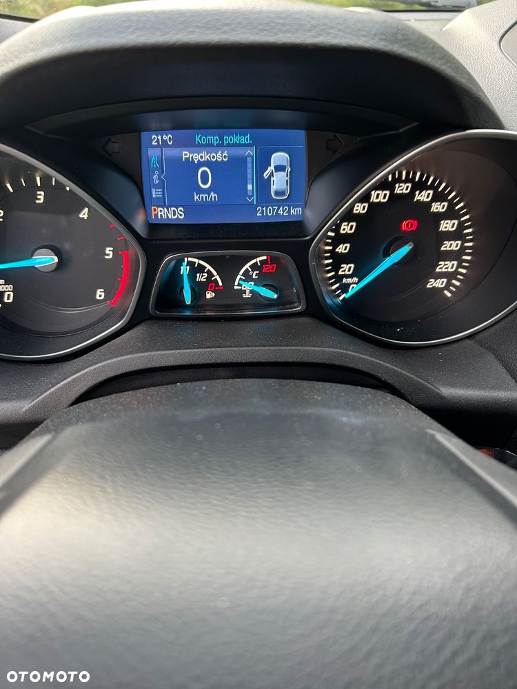 Ford Kuga - 7
