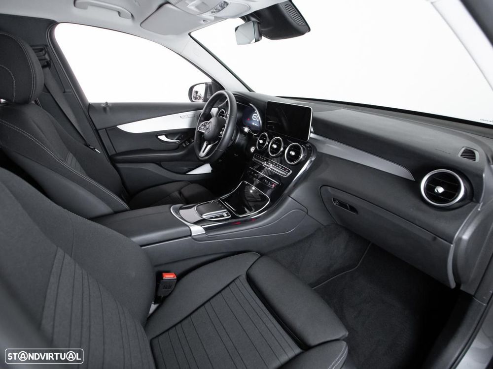 Mercedes-Benz GLC 300 de 4Matic - 11