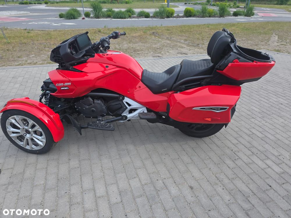 Can-Am Spyder - 8