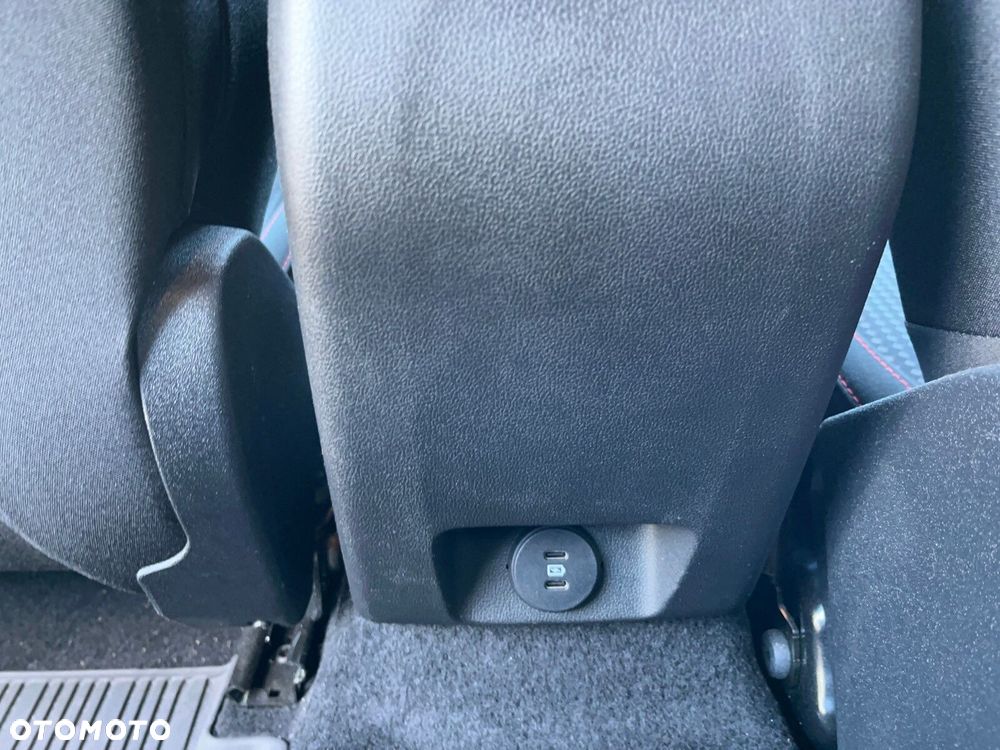 Ford Focus 1.0 EcoBoost ST-Line X - 15