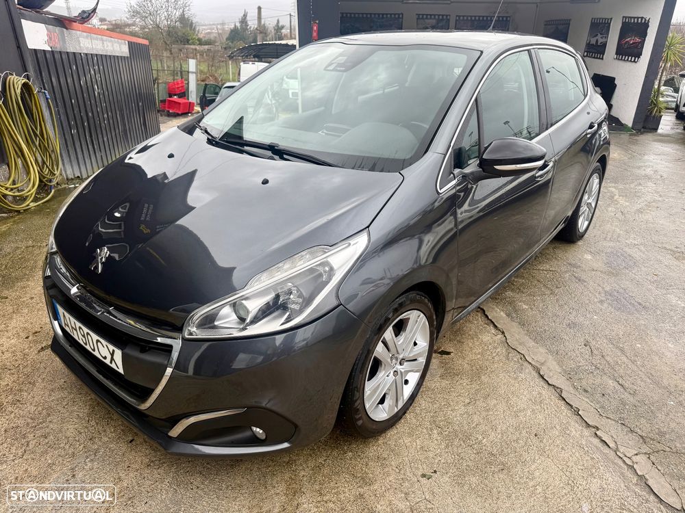 Peugeot 208 1.6 BlueHDi Allure - 45