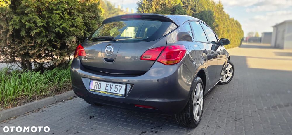 Opel Astra 1.6 Active - 15