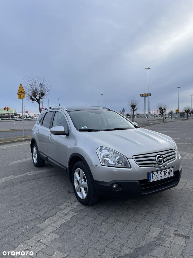 Nissan Qashqai+2 - 1