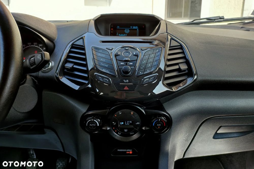 Ford EcoSport 1.0 EcoBoost TITANIUM - 12