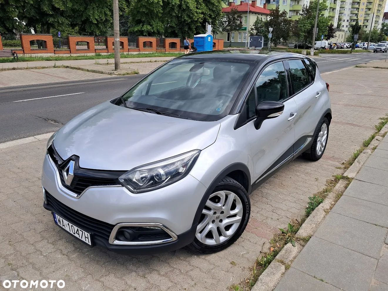 Renault Captur - 1