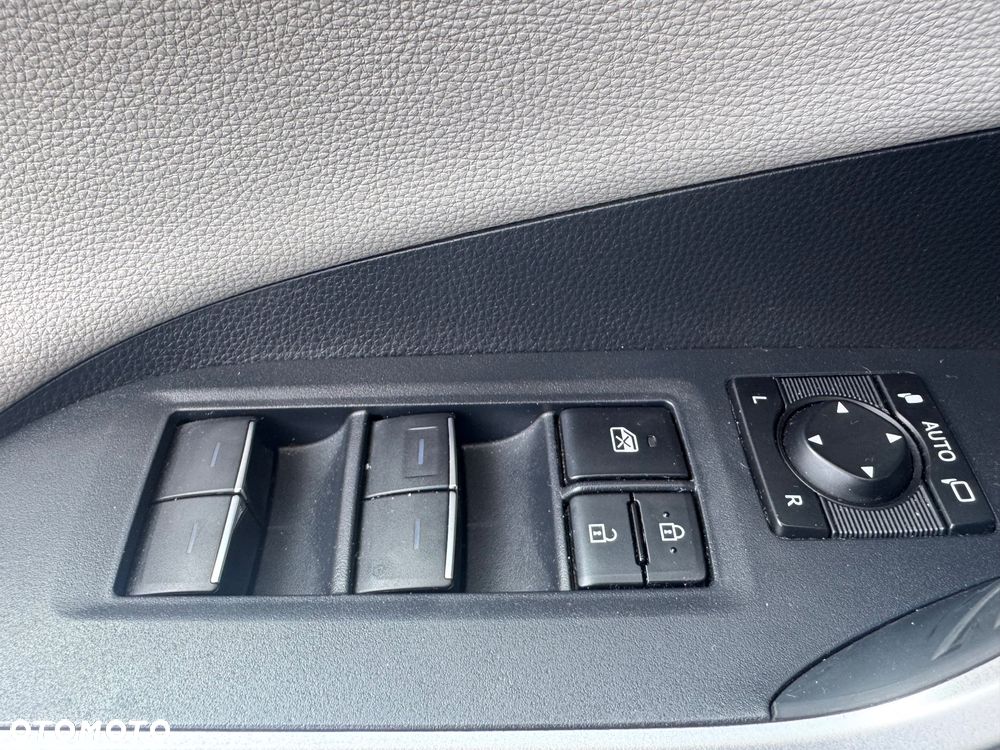 Toyota RAV4 2.0 Executive 4x4 MS - 20