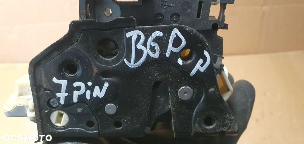 Zamek drzwi prawy przód przedni VW Passat B6 3C1837016A - 8