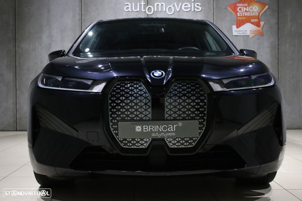 BMW iX xDrive 40 Pack Desportivo - 12