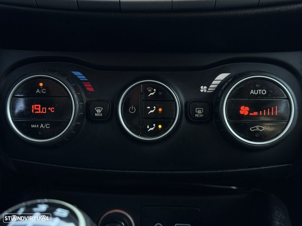 Fiat Tipo 1.3 M-Jet Lounge — fotografia 14