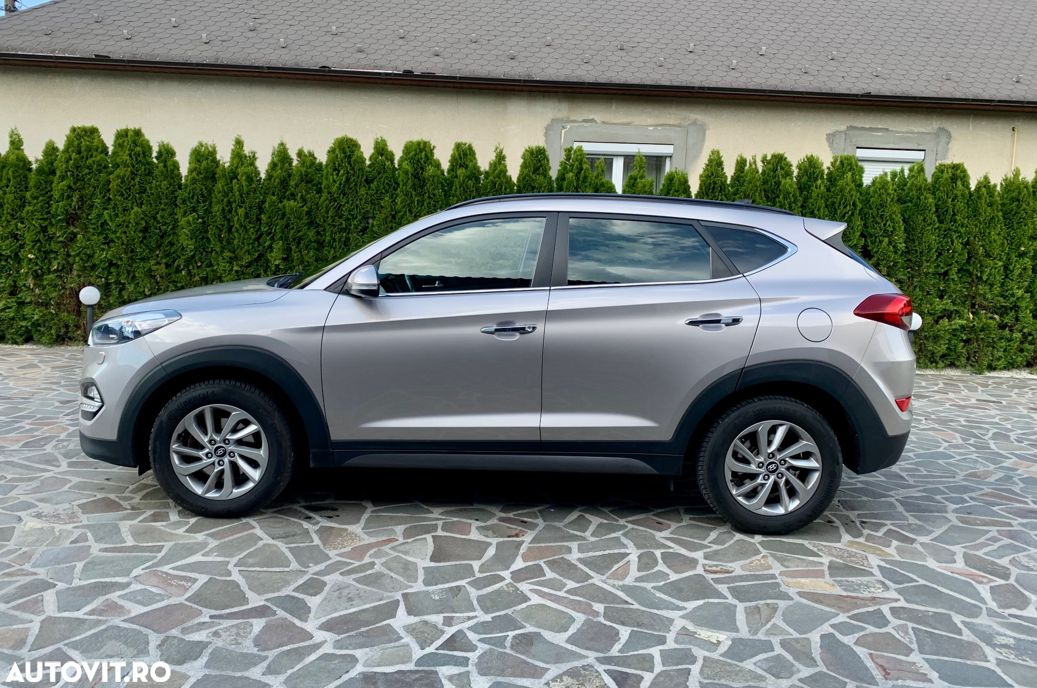 Hyundai Tucson 2.0 CRDI 4WD Advantage - 13