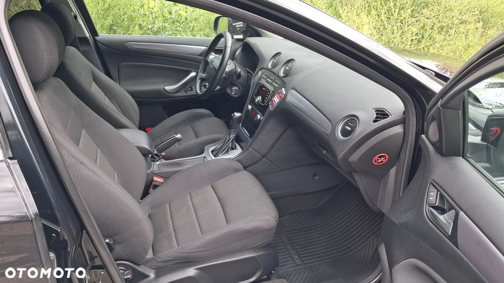 Ford Mondeo - 9