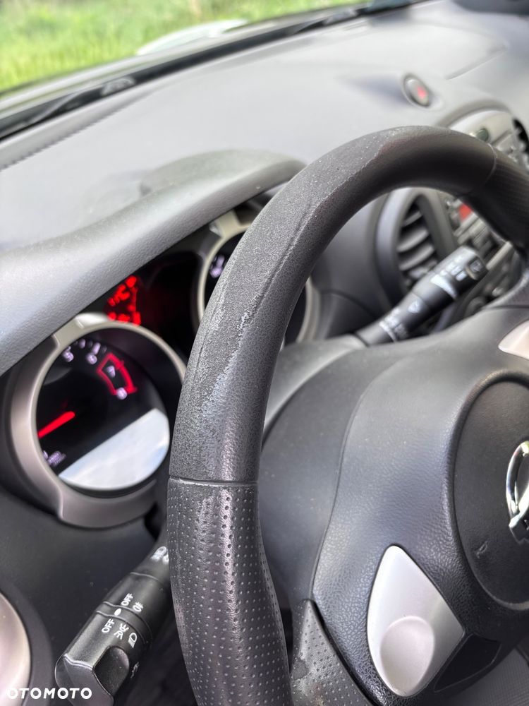 Nissan Juke 1.6 Visia - 12