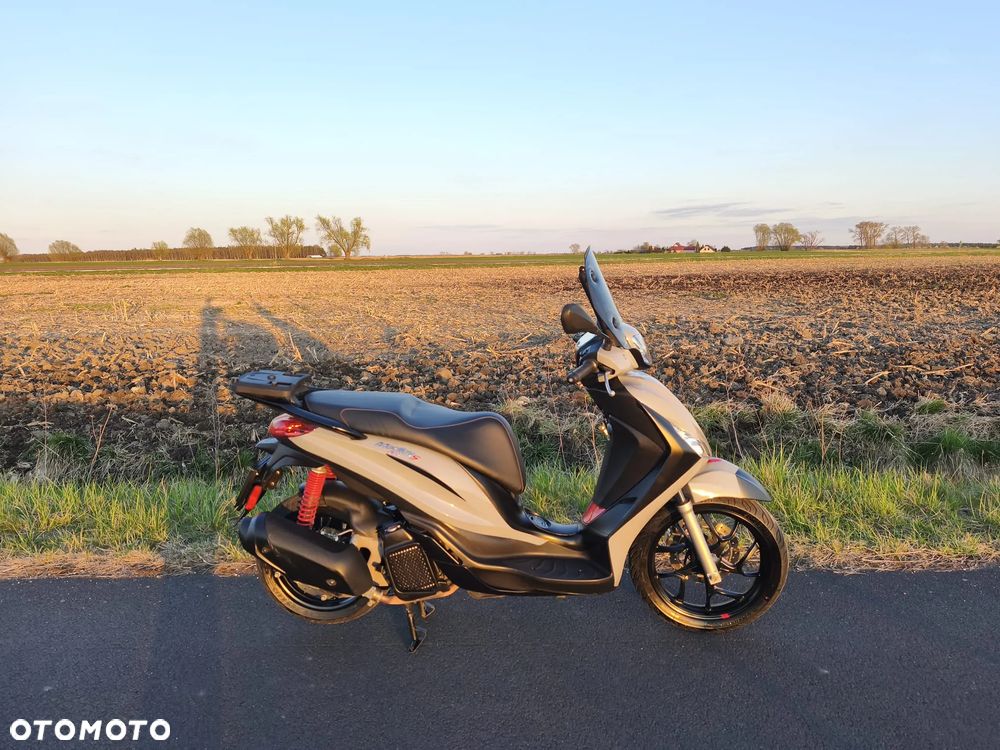 Piaggio Medley - 7