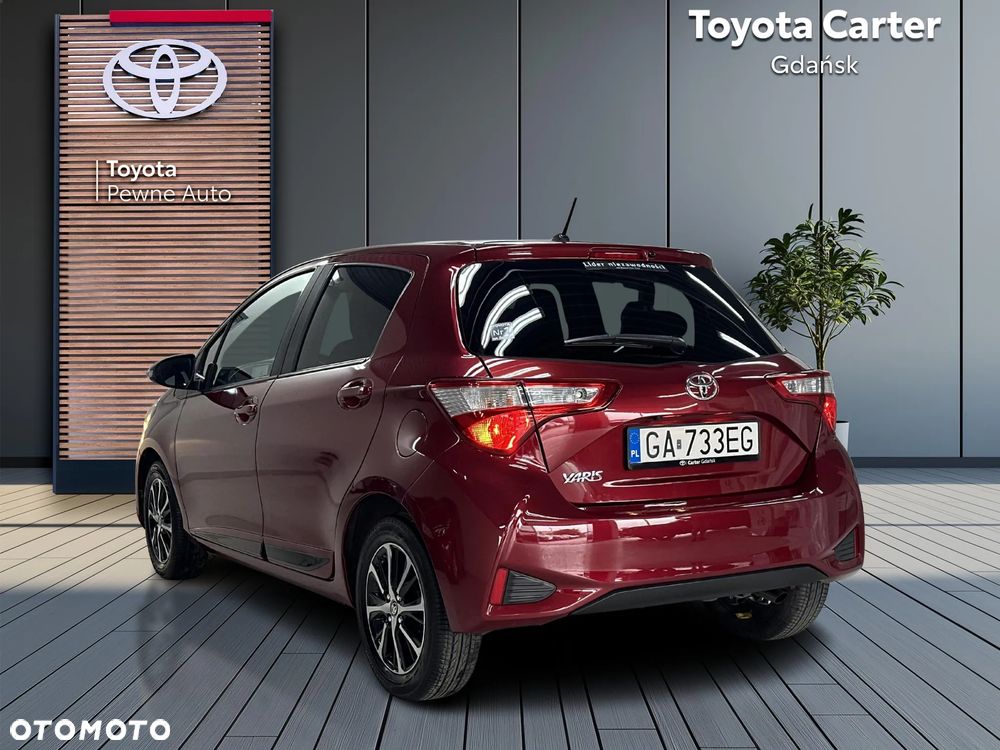 Toyota Yaris 1.5 Premium CVT - 3