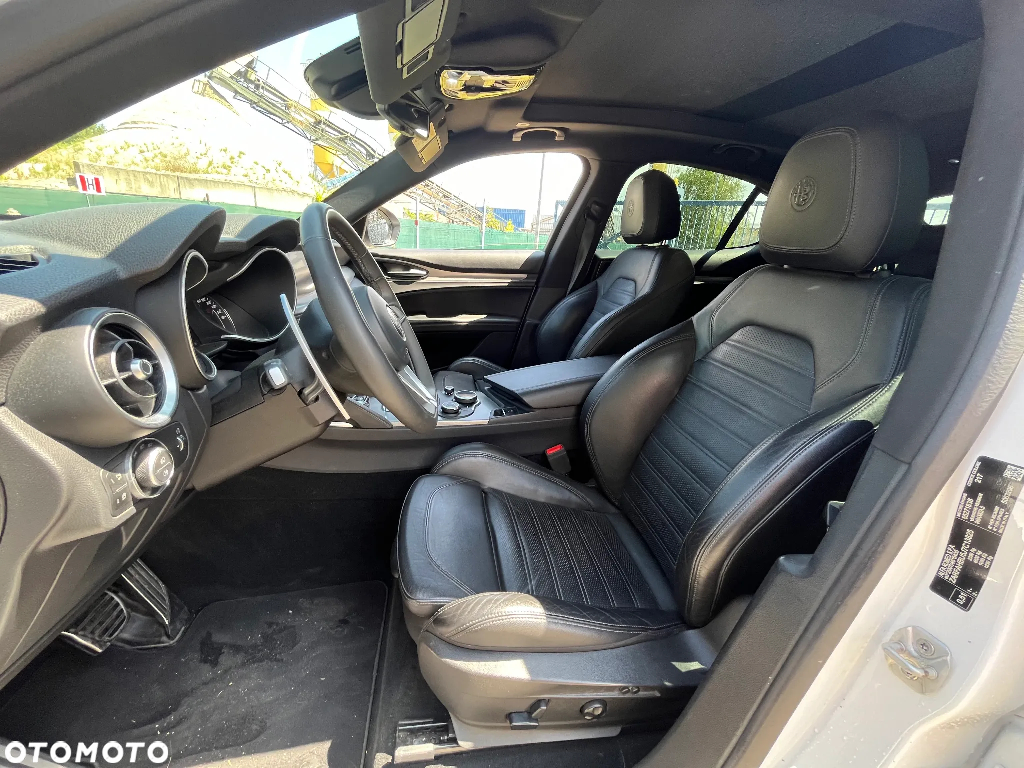 Alfa Romeo Stelvio 2.2 Diesel 16V AT8-Q4 Executive - 9