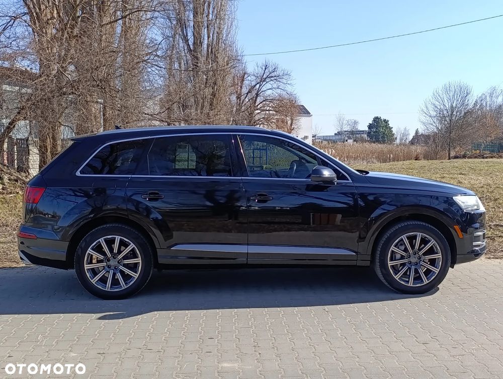 Audi Q7 - 3
