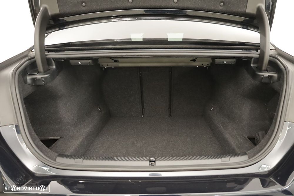 BMW 520 d Pack Desportivo M - 26