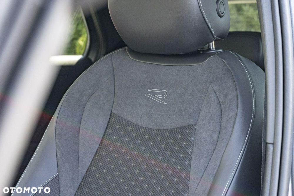 Volkswagen T-Roc - 18