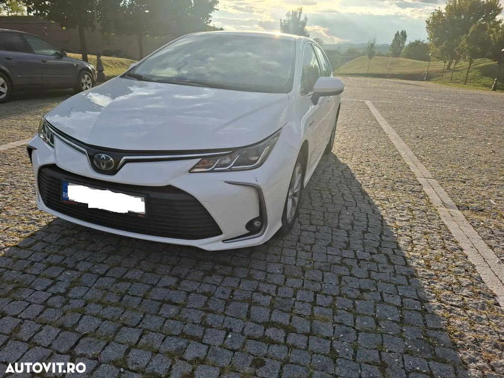Toyota Corolla Sedan 1.8 HSD Dynamic - 1