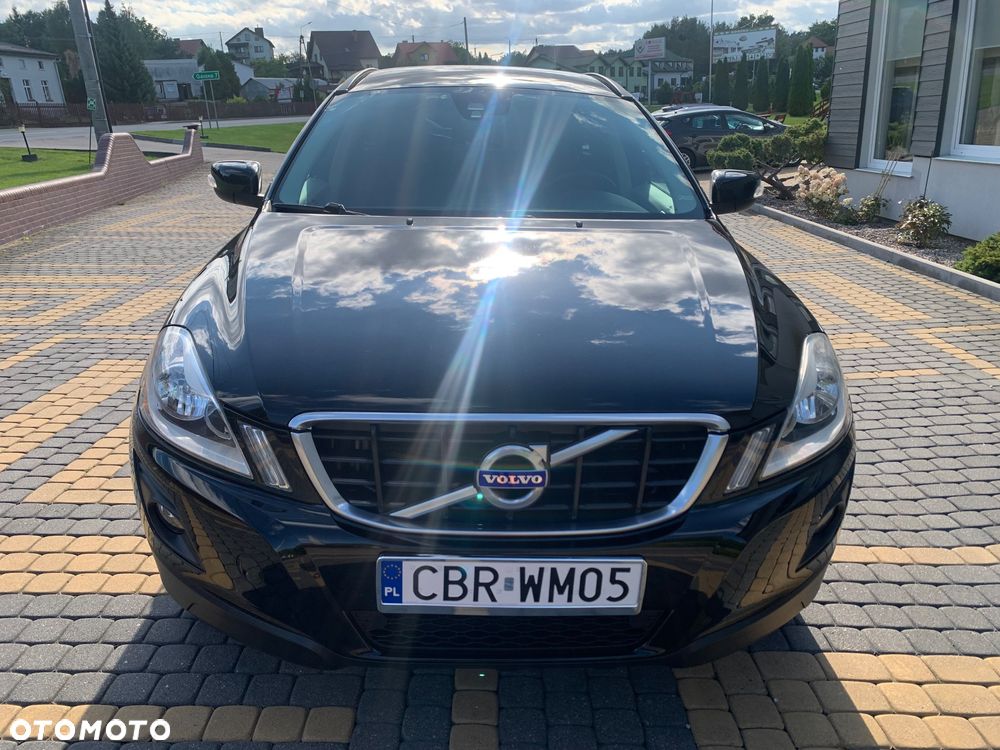 Volvo XC 60 D5 AWD Momentum - 2