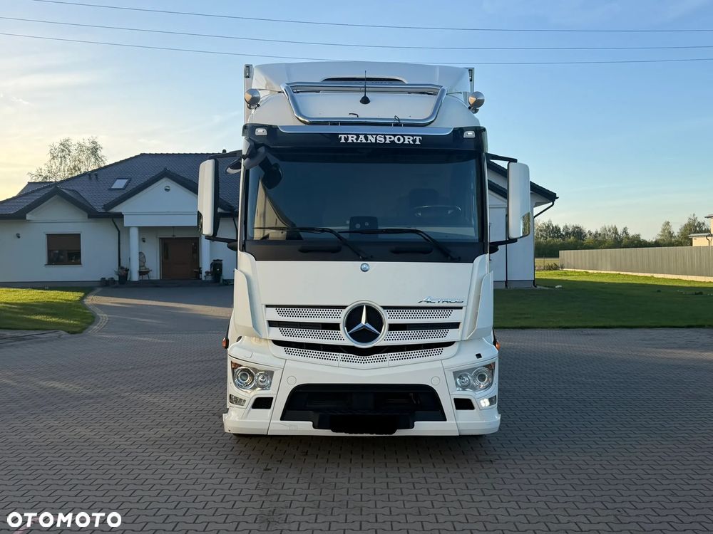 Mercedes-Benz Actros 1835 - 8