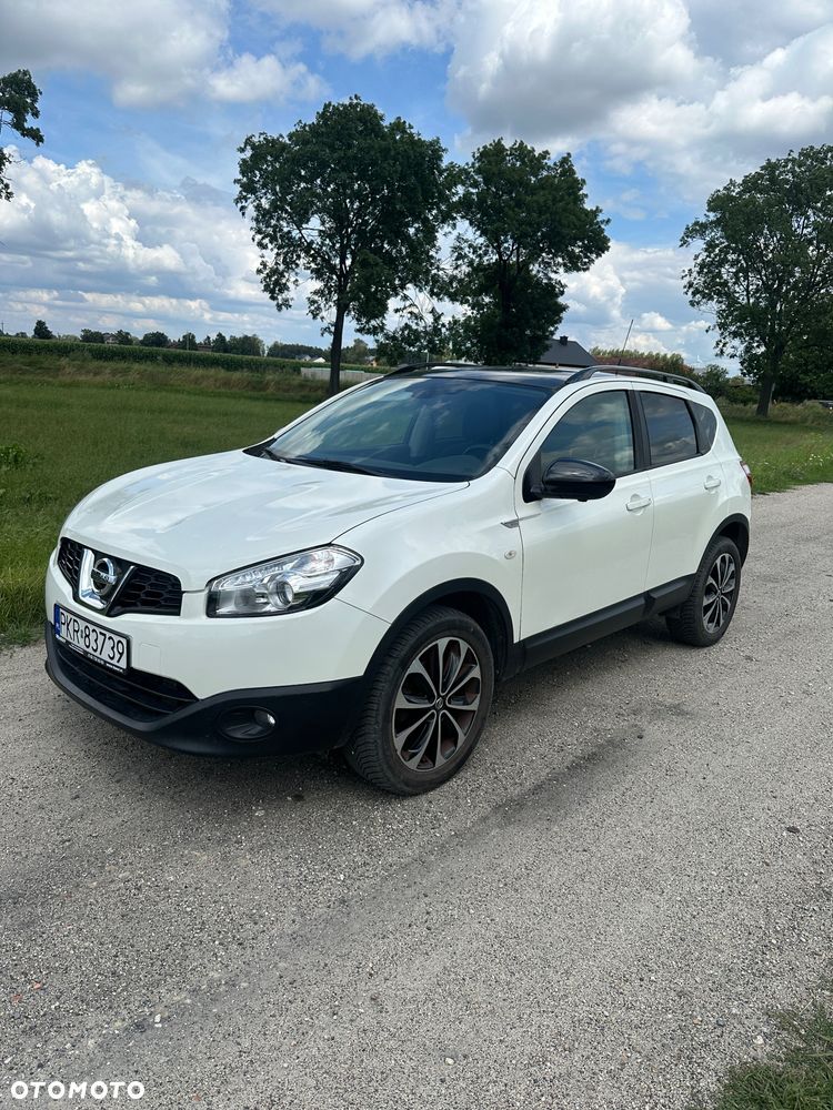 Nissan Qashqai - 1
