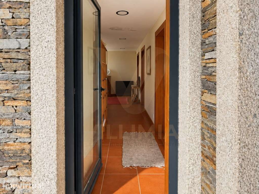 Moradia T5 com Jardim e Terreno | Orbacém - Caminha - Grande imagem: 4/44
