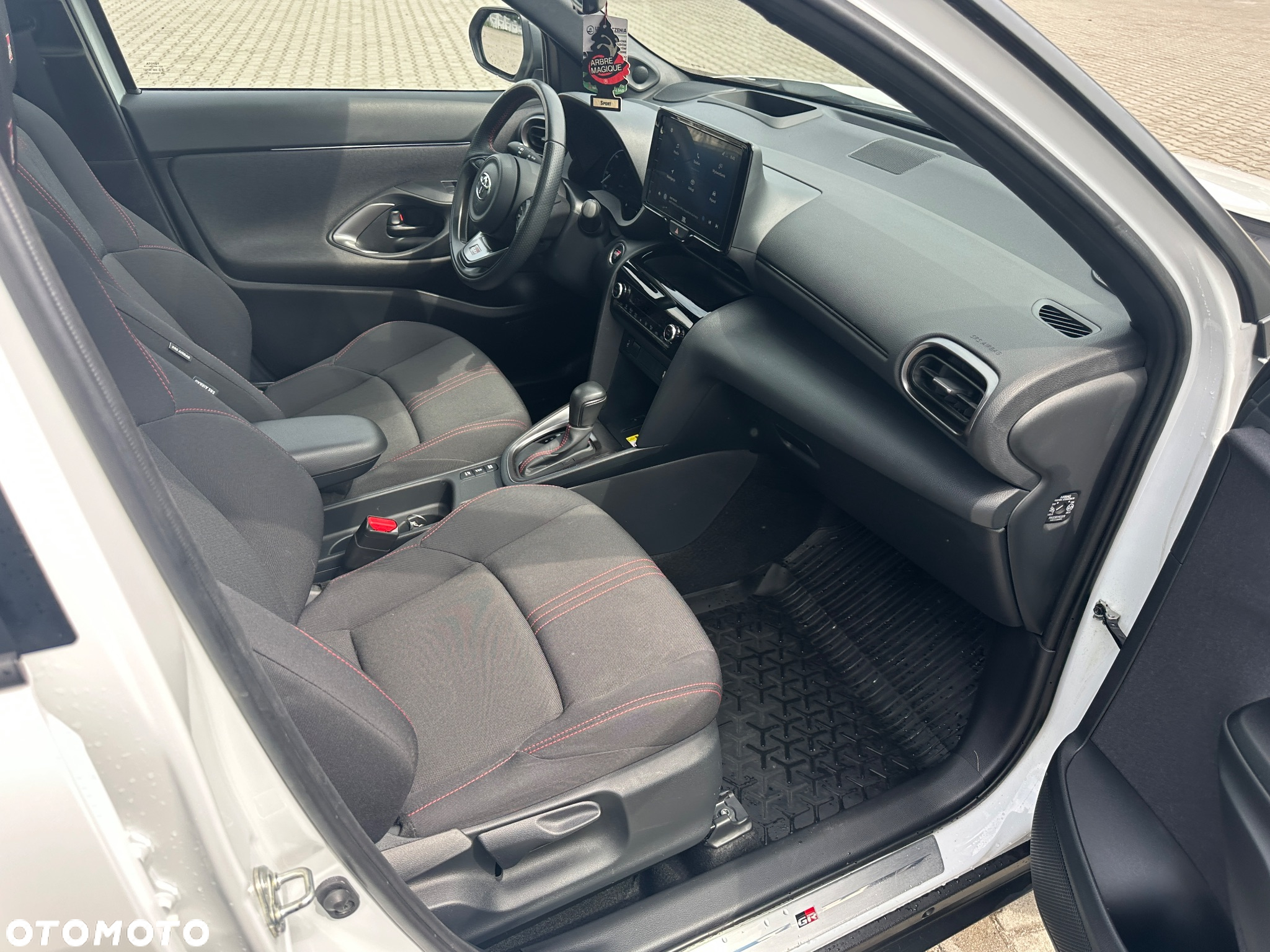 Toyota Yaris Cross Hybrid 130 1.5 VVT-i GR Sport - 7