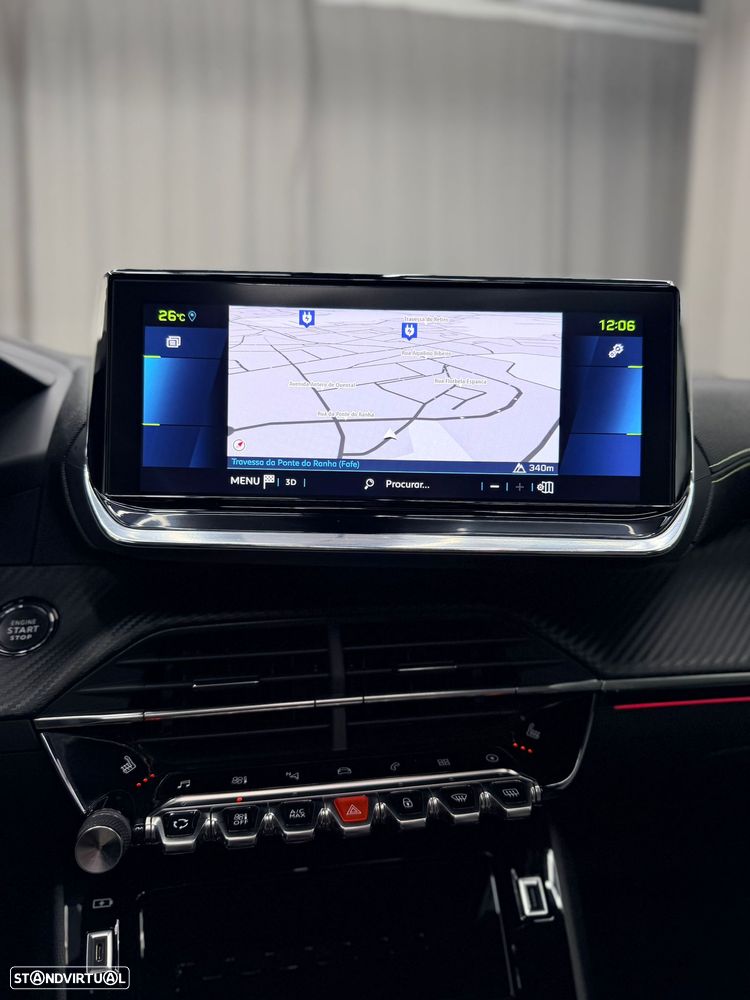 Peugeot e-2008 GT - 11