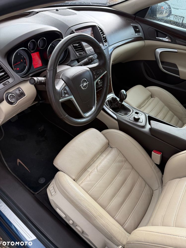 Opel Insignia 2.8 V6 Turbo 4x4 Innovation - 9