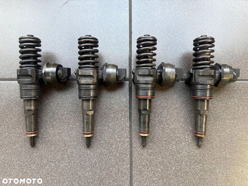 POMPOWTRYSKIWACZ 1.9 TDI VW AUDI SEAT SKODA 038130073AJ