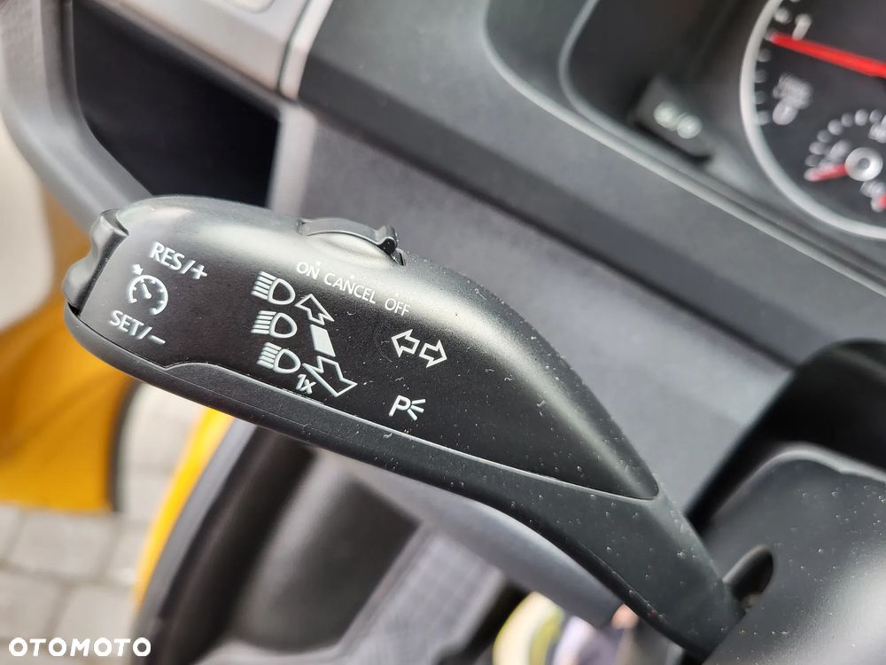 Volkswagen T6-2.0 TDI-DŁUGI-150 KM-SERWIS MOBILNY-KLIMA-ŁADNY - 20