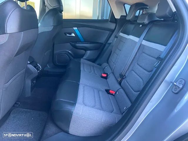 Citroën e-C4 Shine - 31