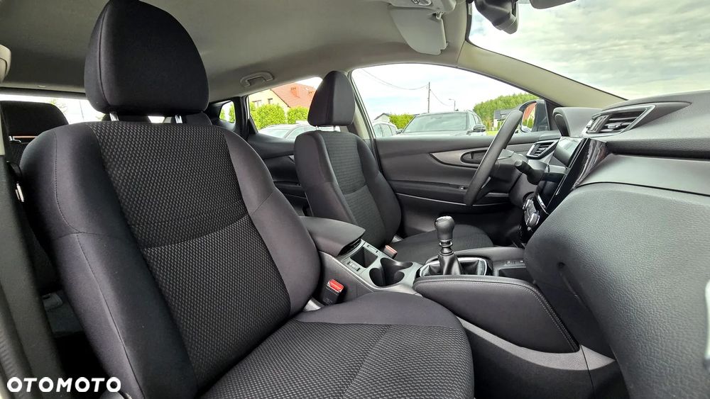 Nissan Qashqai 1.2 DIG-T N-Connecta - 27