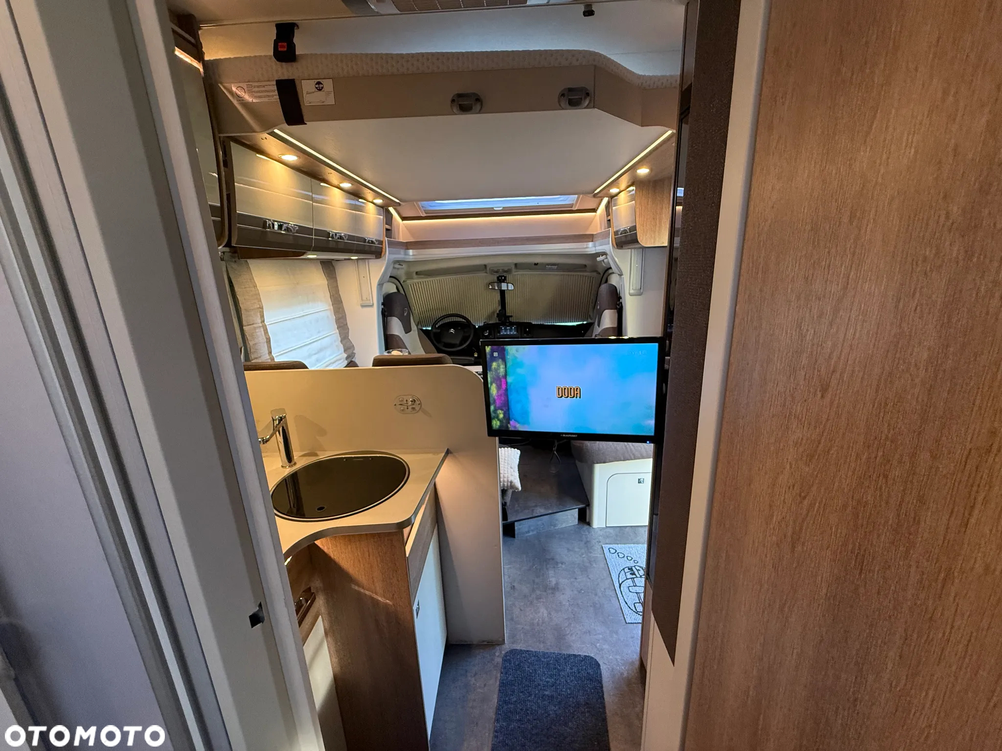 Dethleffs 7052  półintegra  camper kamper 5 osób - 19