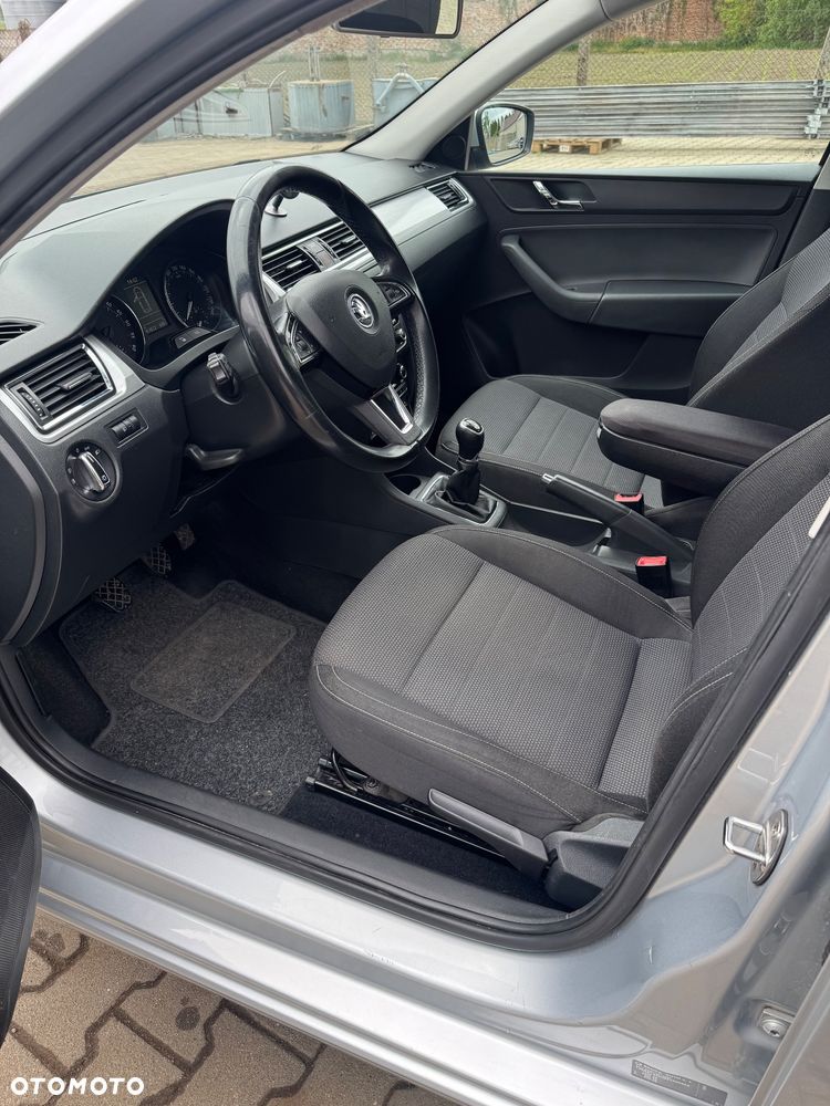 Skoda RAPID Spb 1.6 TDI DPF Active - 9