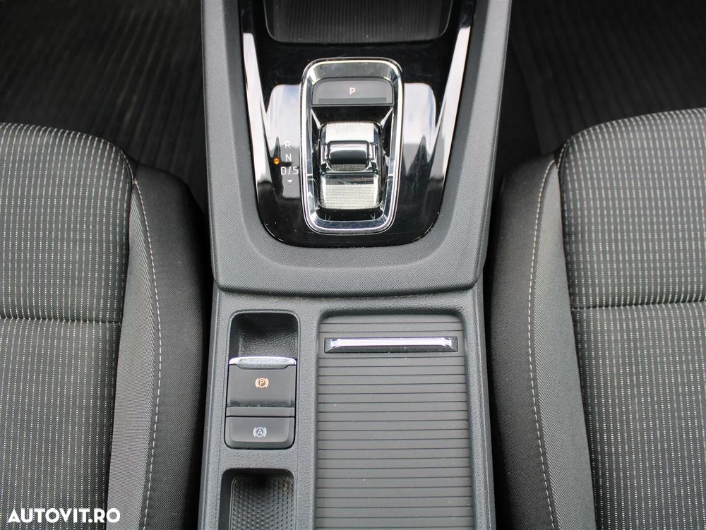 Skoda Octavia 2.0 TDI DSG Ambition - 20