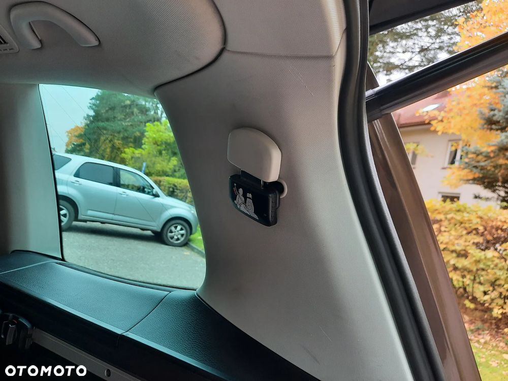 Volkswagen Sharan - 27