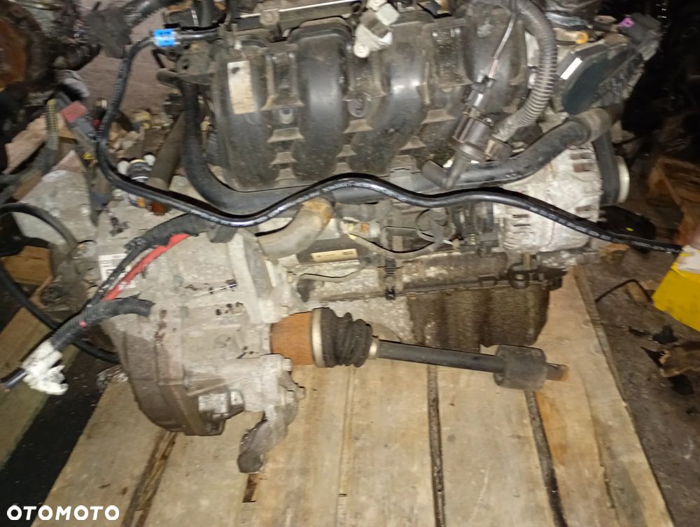 Kompletny silnik Opel 1,4 - 4