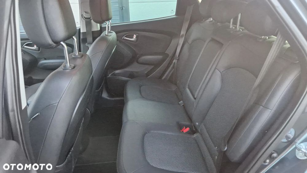 Hyundai ix35 2.0 CRDi Premium 2WD - 16